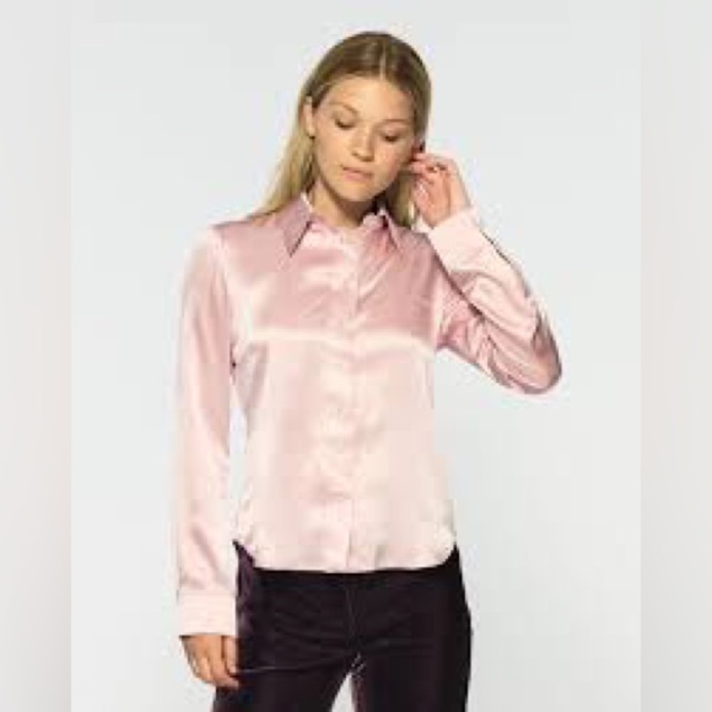 Serena Bute Light Pink Button Down Shirt